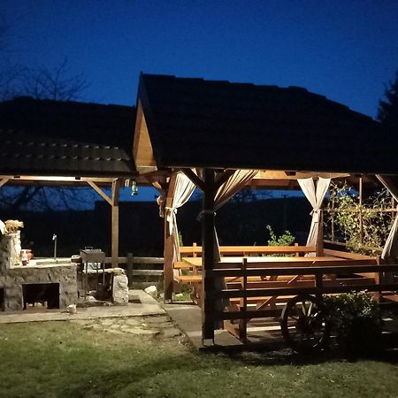 Villa Brvnare Na Brdu Sljivovica  Exterior foto
